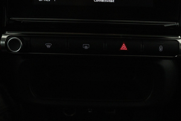 Citroën C3 1.2 PureTech S&S Feel Edition (TREKHAAK, LANE-ASSSIST, NAVIGATIE, CARPLAY, PARKEERSENSOREN, CRUISE CONTROL)