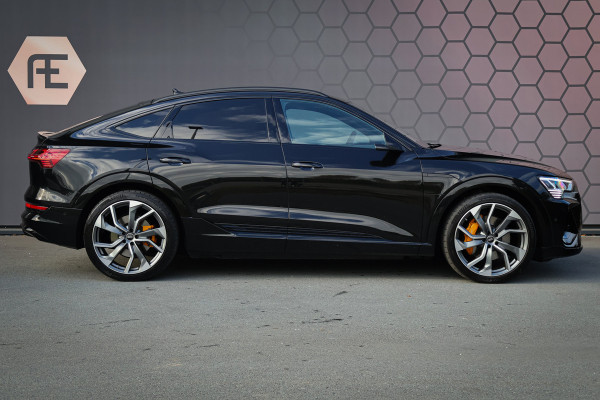 Audi e-tron Sportback 55 quattro 95 kWh | NETTO BIJTELLING SLECHTS € 472,- | RS-STOELEN | ADAPTIVE CRUISE | 22" | B&O SURROUND | PANORAMADAK | VIRTUAL GLAS | SFEERVERLICHTING | DUBBEL OPLAADPUNT L+R | ETC. Audi e-tron Sportback 55 quattro 95 kWh | NETTO BIJTELLING SLECHTS € 472,- | RS-STOELEN | ADAPTIVE CRUISE | 22" | B&O SURROUND | PANORAMADAK | VIRTUAL GLAS | SFEERVERLICHTING | DUBBEL OPLAADPUNT L+R | ETC.