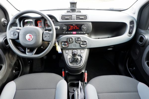 Fiat Panda 1.0 Hybrid Easy / INCL. 12 Maanden BOVAG / 1e Eigenaar