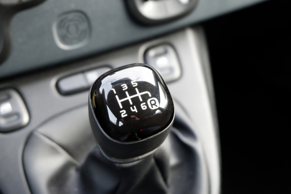 Fiat Panda 1.0 Hybrid Easy / INCL. 12 Maanden BOVAG / 1e Eigenaar
