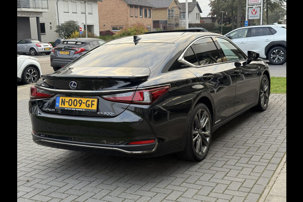 Lexus ES 300h F Sport Line | Eerste eigenaar, Schuifdak, Memory, Stoel + Stuurverwarming, 19 inch, LED, Apple CarPlay/Android auto