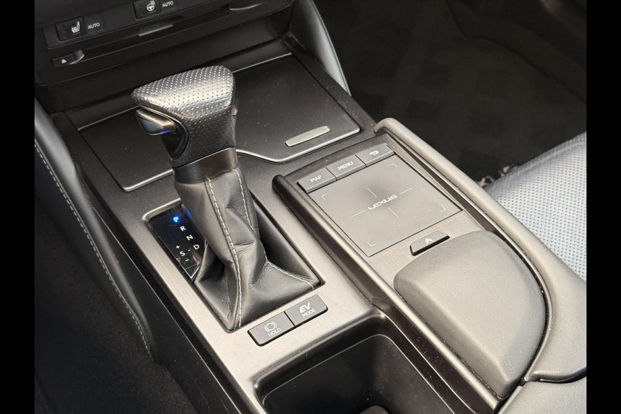 Lexus ES 300h F Sport Line | Eerste eigenaar, Schuifdak, Memory, Stoel + Stuurverwarming, 19 inch, LED, Apple CarPlay/Android auto