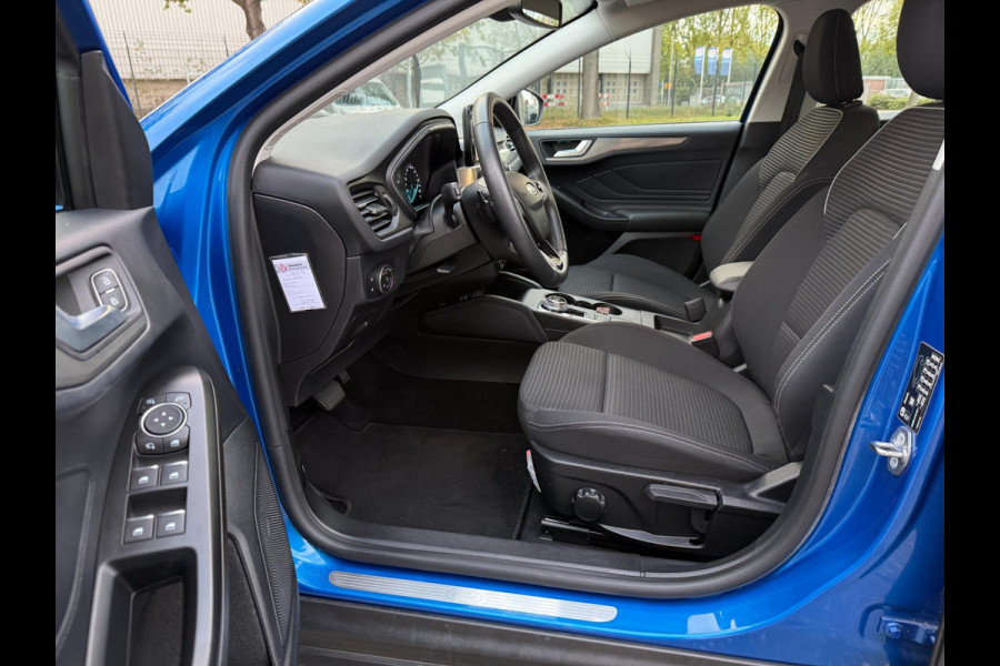 Ford Focus 1.0 EcoBoost Titanium Business AUTOMAAT 125PK LAGE KM STAND 2019 Ford Focus 1.0 EcoBoost Titanium Business AUTOMAAT 125PK LAGE KM STAND 2019
