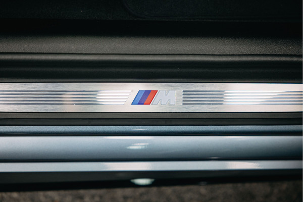 BMW 5 Serie 540i High Executive Edition | Pano | Head-Up | M-Sportpakket | Dealer Onderhouden | BMW 5 Serie 540i High Executive Edition | Pano | Head-Up | M-Sportpakket | Dealer Onderhouden |