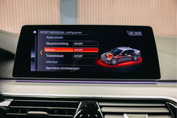 BMW 5 Serie 540i High Executive Edition | Pano | Head-Up | M-Sportpakket | Dealer Onderhouden | BMW 5 Serie 540i High Executive Edition | Pano | Head-Up | M-Sportpakket | Dealer Onderhouden |