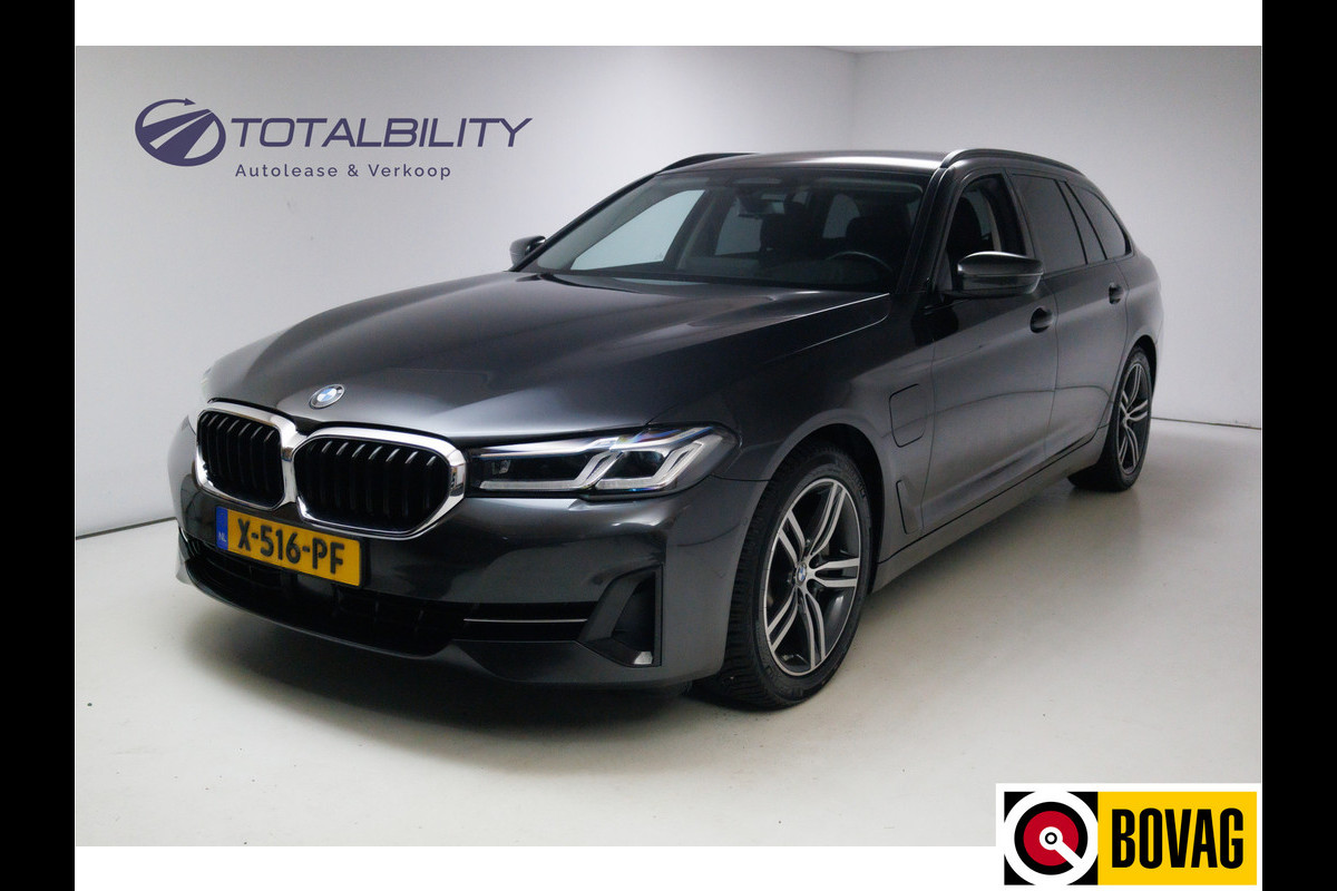 BMW 5 Serie Touring 530e xDrive M-Sport 293 PK | Laser Led | Leder | Camera | All season | Head-up | Elec. klep PDC V+A, Driving assistant, Adaptive Cruise, Displaysleutel BMW 5 Serie Touring 530e xDrive M-Sport 293 PK | Laser Led | Leder | Camera | All season | Head-up | Elec. klep PDC V+A, Driving assistant, Adaptive Cruise, Displaysleutel