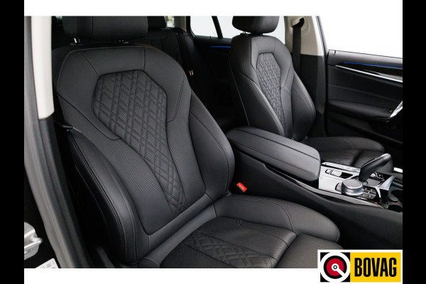 BMW 5 Serie Touring 530e xDrive M-Sport 293 PK | Laser Led | Leder | Camera | All season | Head-up | Elec. klep PDC V+A, Driving assistant, Adaptive Cruise, Displaysleutel