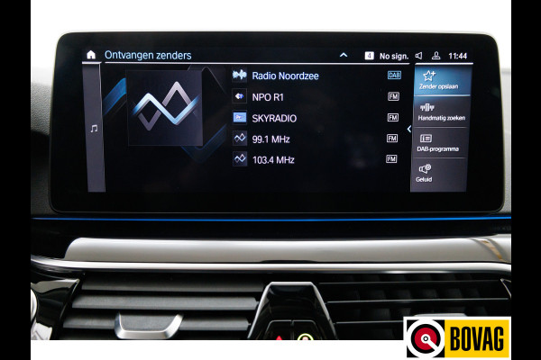 BMW 5 Serie Touring 530e xDrive M-Sport 293 PK | Laser Led | Leder | Camera | All season | Head-up | Elec. klep PDC V+A, Driving assistant, Adaptive Cruise, Displaysleutel