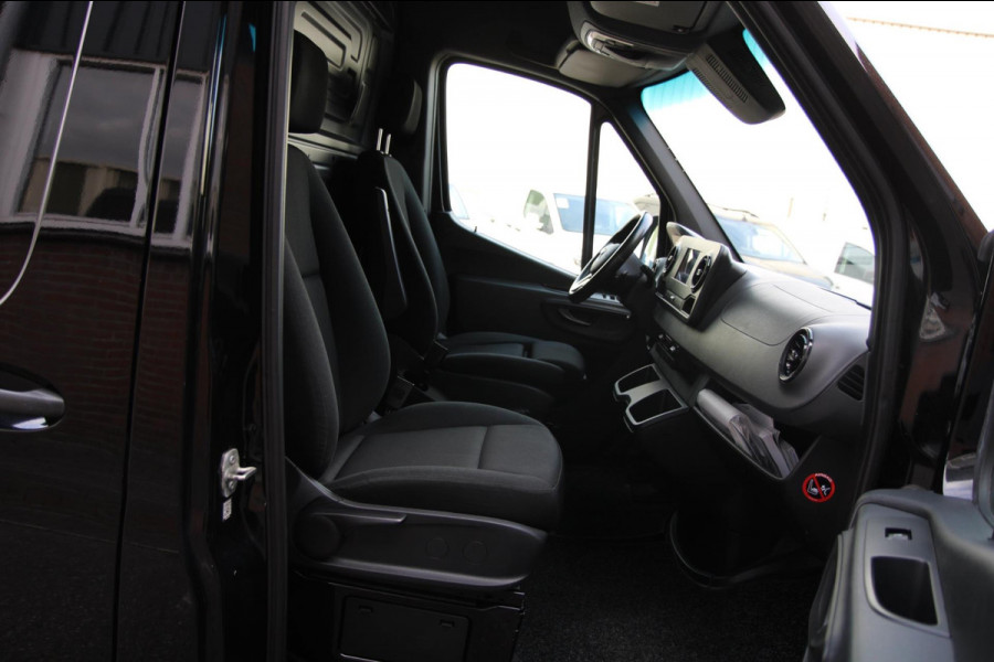 Mercedes-Benz Sprinter 2.2 CDI Automaat 143PK L2H2 / Camera / Navi / App connect / multi stuur Mercedes-Benz Sprinter 2.2 CDI Automaat 143PK L2H2 / Camera / Navi / App connect / multi stuur