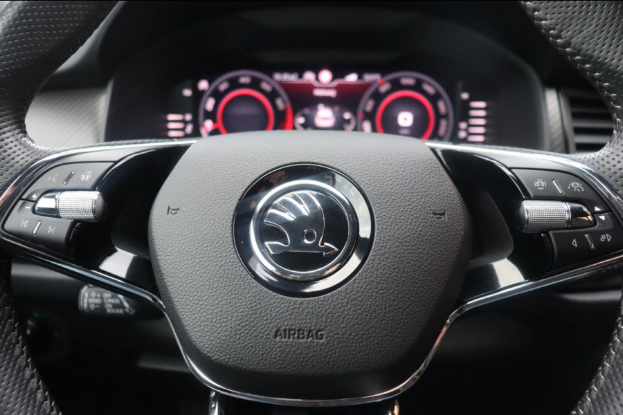 Škoda Kodiaq 1.5 TSI Sportline Business org.NL el.trekhaak camera stuur+stoelverw Škoda Kodiaq 1.5 TSI Sportline Business org.NL el.trekhaak camera stuur+stoelverw