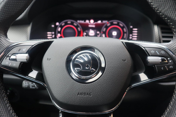 Škoda Kodiaq 1.5 TSI Sportline Business org.NL el.trekhaak camera stuur+stoelverw Škoda Kodiaq 1.5 TSI Sportline Business org.NL el.trekhaak camera stuur+stoelverw