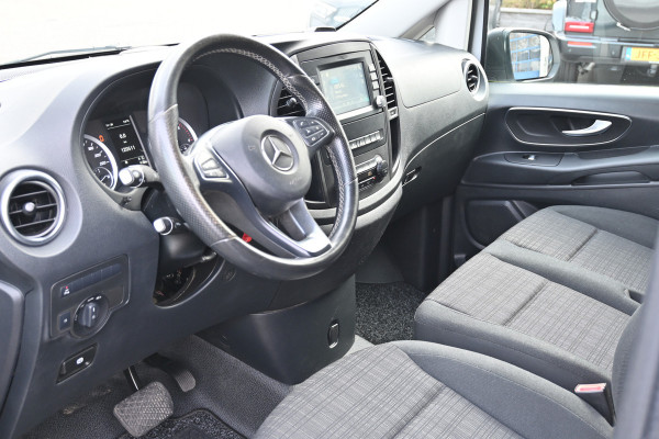 Mercedes-Benz Vito 114 CDI L2 LED, 2500 kg Trekhaak, Navigatie met camera Mercedes-Benz Vito 114 CDI L2 LED, 2500 kg Trekhaak, Navigatie met camera