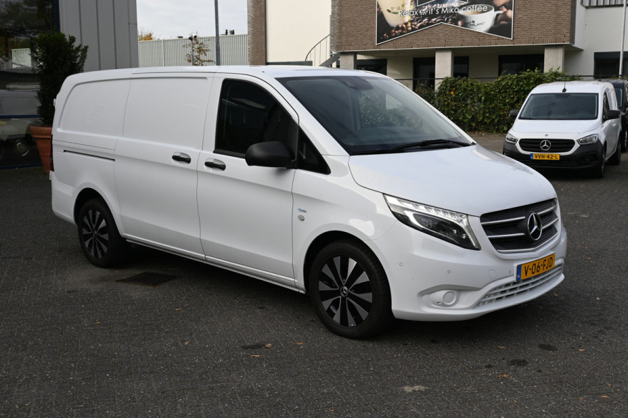 Mercedes-Benz Vito 114 CDI L2 LED, 2500 kg Trekhaak, Navigatie met camera Mercedes-Benz Vito 114 CDI L2 LED, 2500 kg Trekhaak, Navigatie met camera