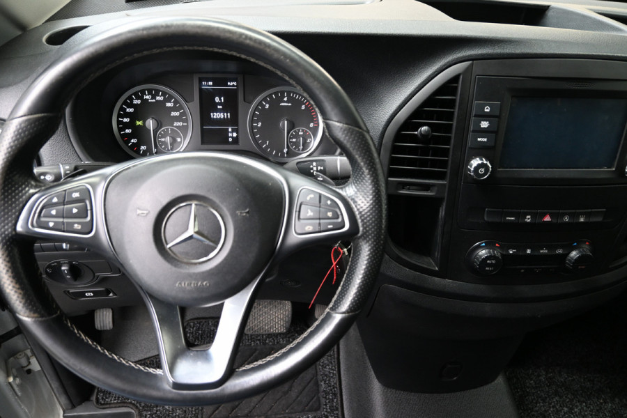 Mercedes-Benz Vito 114 CDI L2 LED, 2500 kg Trekhaak, Navigatie met camera Mercedes-Benz Vito 114 CDI L2 LED, 2500 kg Trekhaak, Navigatie met camera