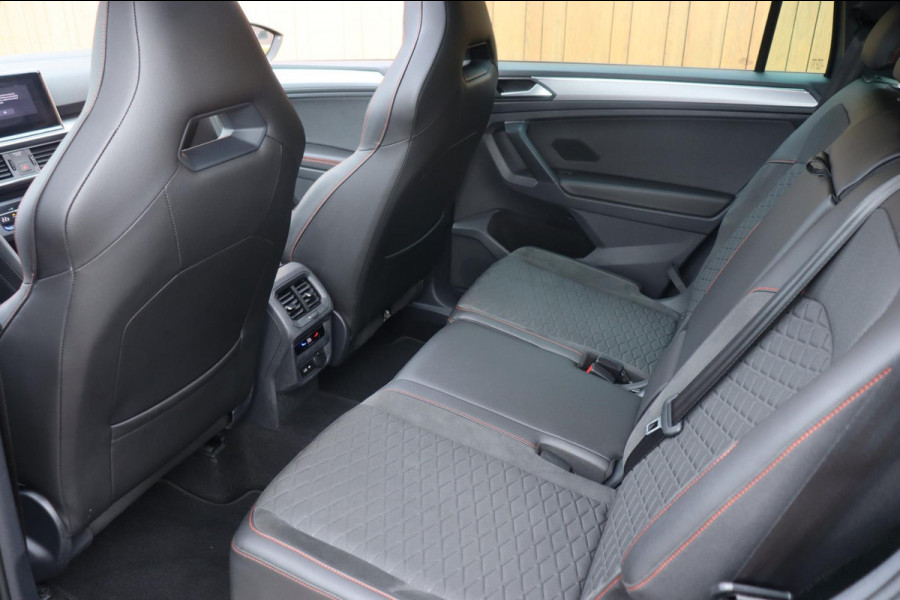 Seat Tarraco 1.5 TSI FR Business Intense 7persoons org. NL schuifdak el.klep camera's Seat Tarraco 1.5 TSI FR Business Intense 7persoons org. NL schuifdak el.klep camera's