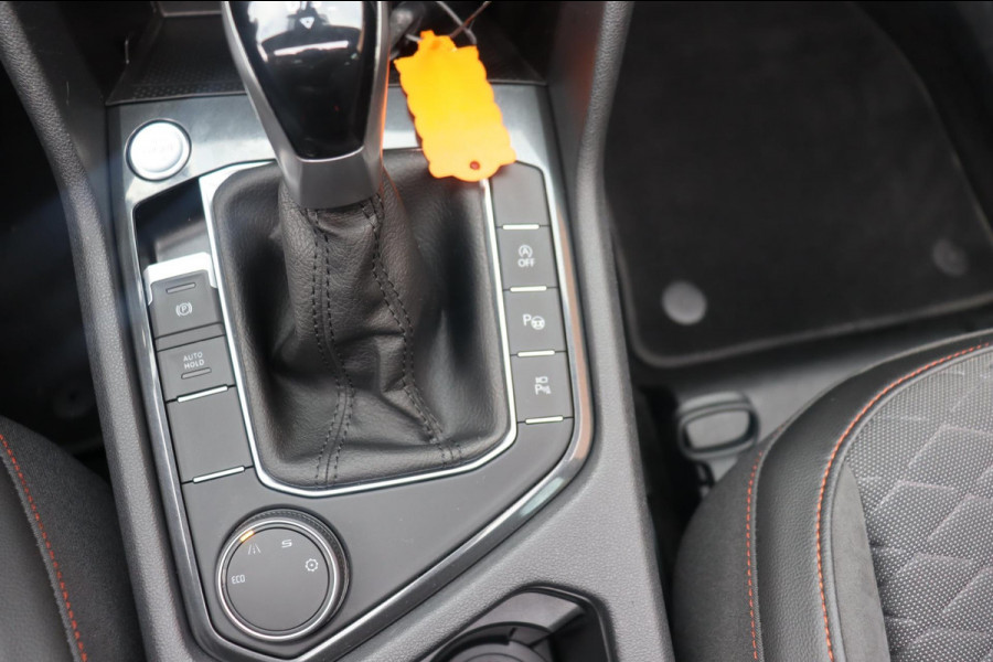 Seat Tarraco 1.5 TSI FR Business Intense 7persoons org. NL schuifdak el.klep camera's Seat Tarraco 1.5 TSI FR Business Intense 7persoons org. NL schuifdak el.klep camera's