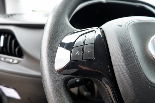 Fiat Dobló Cargo 1.6 MJ L1H1 PRO Edition 3 pers. / Navi / Cruise /Rijklaarprijs! Fiat Dobló Cargo 1.6 MJ L1H1 PRO Edition 3 pers. / Navi / Cruise /Rijklaarprijs!