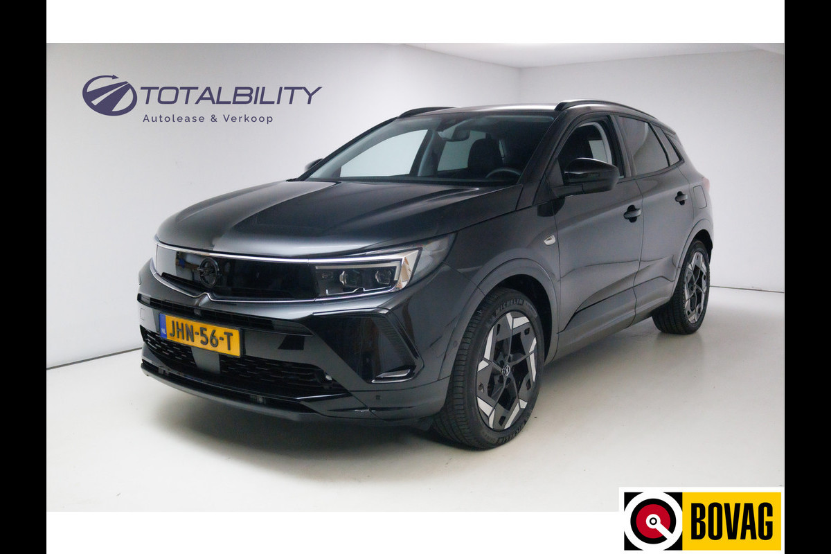Opel Grandland 1.6 Turbo Plug-In Hybrid 4x4 GSe Adaptive cruise | Stoel- stuur- voorruitverwarming Navigatie, 360 camera, AGR stoelen, Elektrische achterklep, Keyless Opel Grandland 1.6 Turbo Plug-In Hybrid 4x4 GSe Adaptive cruise | Stoel- stuur- voorruitverwarming Navigatie, 360 camera, AGR stoelen, Elektrische achterklep, Keyless