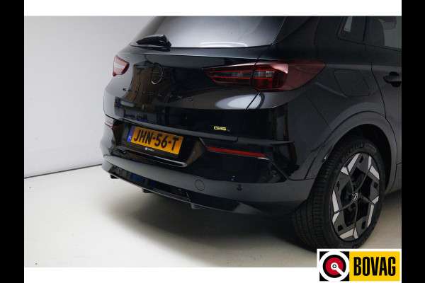 Opel Grandland 1.6 Turbo Plug-In Hybrid 4x4 GSe Adaptive cruise | Stoel- stuur- voorruitverwarming Navigatie, 360 camera, AGR stoelen, Elektrische achterklep, Keyless Opel Grandland 1.6 Turbo Plug-In Hybrid 4x4 GSe Adaptive cruise | Stoel- stuur- voorruitverwarming Navigatie, 360 camera, AGR stoelen, Elektrische achterklep, Keyless