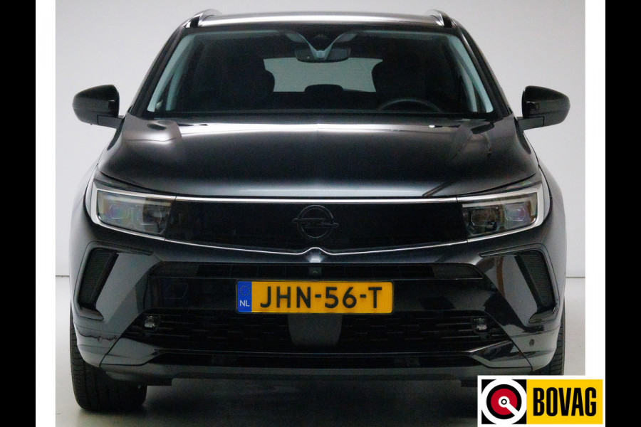 Opel Grandland 1.6 Turbo Plug-In Hybrid 4x4 GSe Adaptive cruise | Stoel- stuur- voorruitverwarming Navigatie, 360 camera, AGR stoelen, Elektrische achterklep, Keyless Opel Grandland 1.6 Turbo Plug-In Hybrid 4x4 GSe Adaptive cruise | Stoel- stuur- voorruitverwarming Navigatie, 360 camera, AGR stoelen, Elektrische achterklep, Keyless