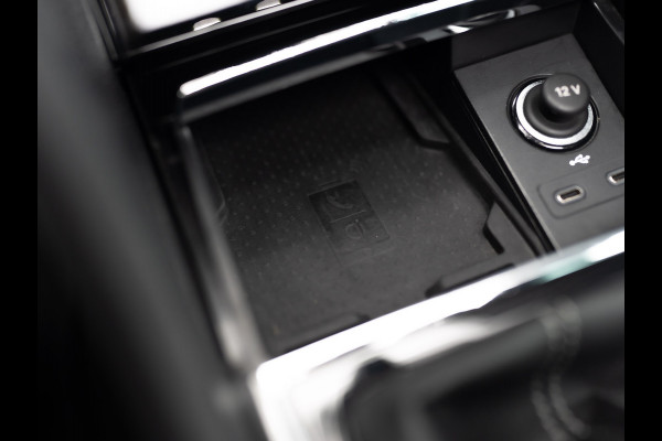 Škoda Karoq 1.5 TSI ACT Sportline Business | Panodak | Trekhaak wegkl. | 360 Camera | 19'' | Elk. A-klep | Prijs Rijklaar!! Škoda Karoq 1.5 TSI ACT Sportline Business | Panodak | Trekhaak wegkl. | 360 Camera | 19'' | Elk. A-klep | Prijs Rijklaar!!