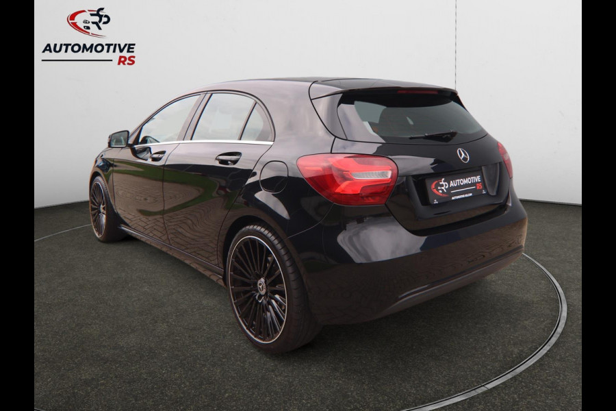 Mercedes-Benz A-Klasse 180 Business Solution AMG Aut.|19 Inch Camera Cruise Control led koplampen Navigatie Carplay & Android Auto