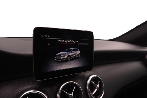 Mercedes-Benz A-Klasse 180 Business Solution AMG Aut.|19 Inch Camera Cruise Control led koplampen Navigatie Carplay & Android Auto