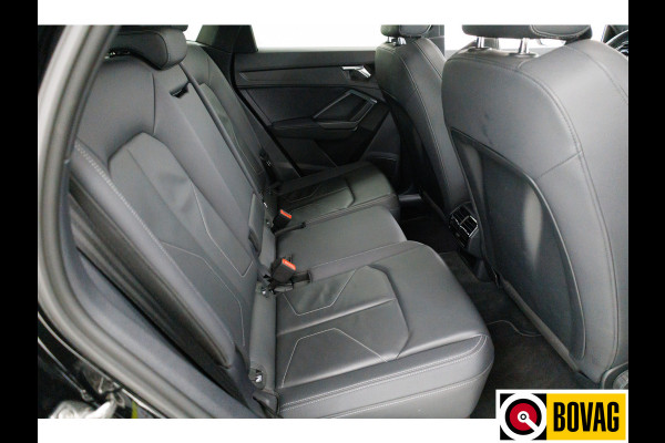 Audi Q3 Sportback 45 TFSI e S Edition 245 PK | 2x Sline | Panoramadak | Trekhaak elec. | Sonos audio | Navigatie, Cruise, PDC V+ A, App. connect.