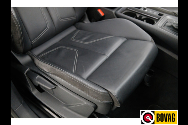 Audi Q3 Sportback 45 TFSI e S Edition 245 PK | 2x Sline | Panoramadak | Trekhaak elec. | Sonos audio | Navigatie, Cruise, PDC V+ A, App. connect.