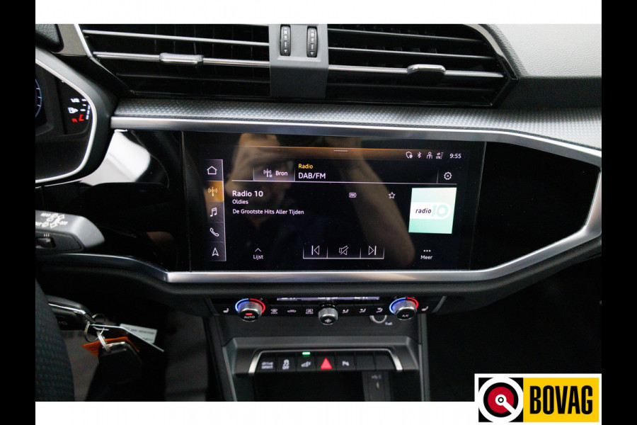 Audi Q3 Sportback 45 TFSI e S Edition 245 PK | 2x Sline | Panoramadak | Trekhaak elec. | Sonos audio | Navigatie, Cruise, PDC V+ A, App. connect.