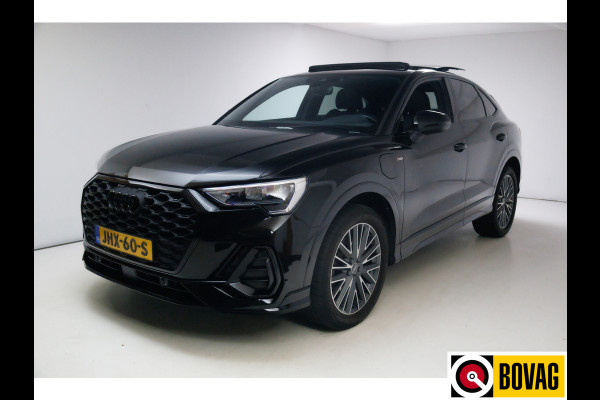Audi Q3 Sportback 45 TFSI e S Edition 245 PK | 2x Sline | Panoramadak | Trekhaak elec. | Sonos audio | Navigatie, Cruise, PDC V+ A, App. connect.