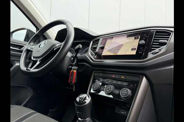 Volkswagen T-Roc 1.0 TSI 116pk Style | ACC | Full Led | Trekhaak