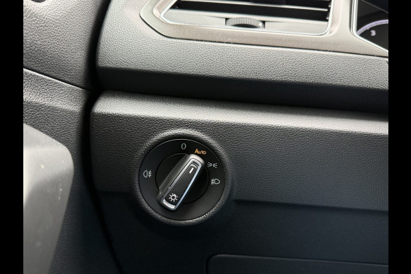 Volkswagen T-Roc 1.0 TSI 116pk Style | ACC | Full Led | Trekhaak