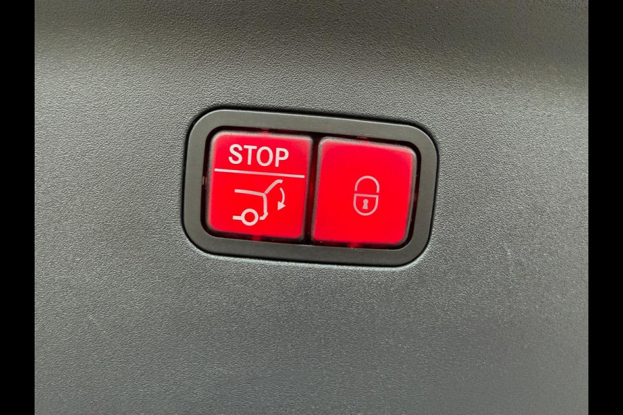 Mercedes-Benz AMG GT 4-Door Coupe 63 S 4MATIC Full Burmester Mercedes-Benz AMG GT 4-Door Coupe 63 S 4MATIC Full Burmester