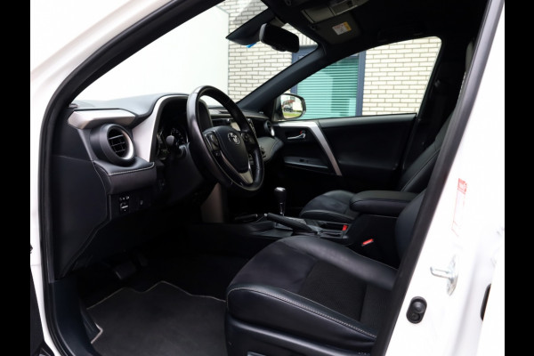 Toyota RAV4 2.5 Hybrid AWD Style | Leder/Alcantara | El. Achterklep Toyota RAV4 2.5 Hybrid AWD Style | Leder/Alcantara | El. Achterklep