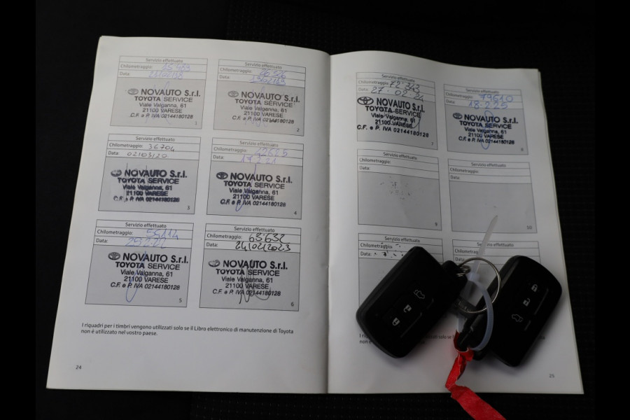 Toyota RAV4 2.5 Hybrid AWD Style | Leder/Alcantara | El. Achterklep Toyota RAV4 2.5 Hybrid AWD Style | Leder/Alcantara | El. Achterklep