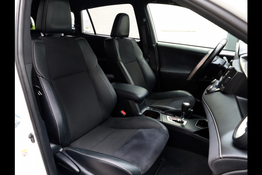 Toyota RAV4 2.5 Hybrid AWD Style | Leder/Alcantara | El. Achterklep Toyota RAV4 2.5 Hybrid AWD Style | Leder/Alcantara | El. Achterklep