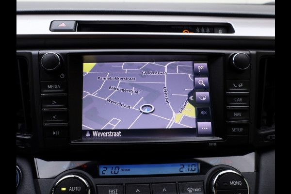 Toyota RAV4 2.5 Hybrid AWD Style | Leder/Alcantara | El. Achterklep Toyota RAV4 2.5 Hybrid AWD Style | Leder/Alcantara | El. Achterklep