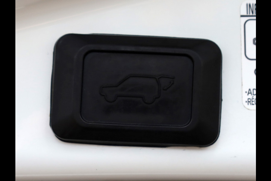 Toyota RAV4 2.5 Hybrid AWD Style | Leder/Alcantara | El. Achterklep Toyota RAV4 2.5 Hybrid AWD Style | Leder/Alcantara | El. Achterklep