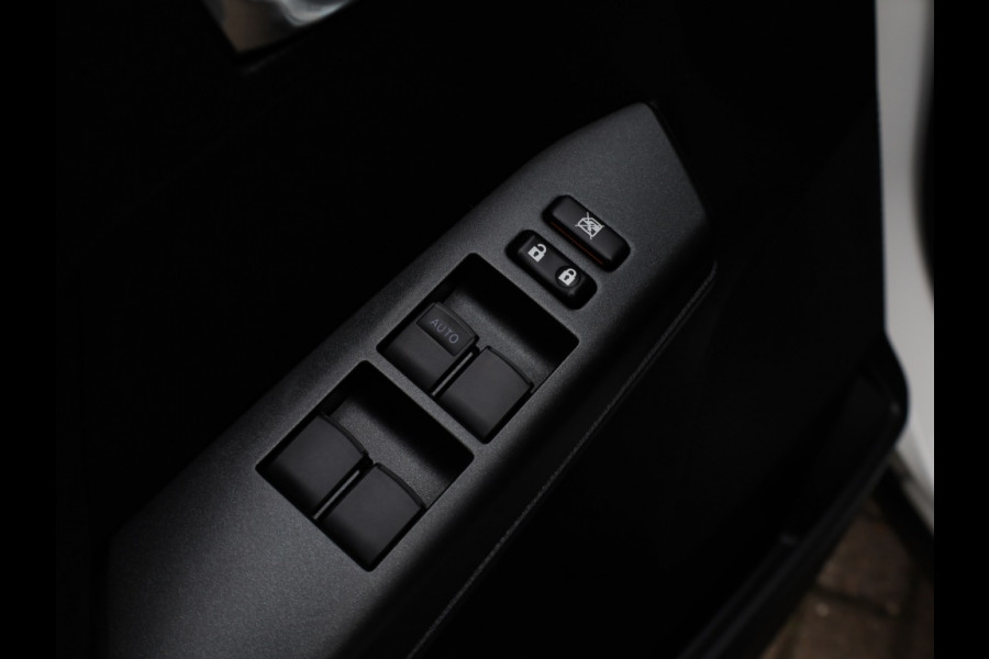 Toyota RAV4 2.5 Hybrid AWD Style | Leder/Alcantara | El. Achterklep Toyota RAV4 2.5 Hybrid AWD Style | Leder/Alcantara | El. Achterklep