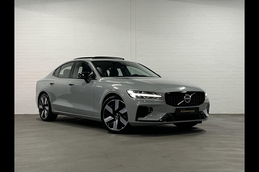 Volvo S60 2.0 Recharge T8 AWD Ultimate Dark *455 PK* | Massage | Open dak | Bowers & Wilkins | Adapt. Cruise | Stoelventilatie/Stoelverwarming | Volvo S60 2.0 Recharge T8 AWD Ultimate Dark *455 PK* | Massage | Open dak | Bowers & Wilkins | Adapt. Cruise | Stoelventilatie/Stoelverwarming |
