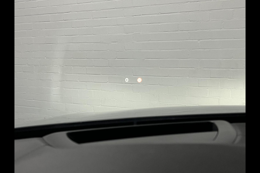 Volvo S60 2.0 Recharge T8 AWD Ultimate Dark *455 PK* | Massage | Open dak | Bowers & Wilkins | Adapt. Cruise | Stoelventilatie/Stoelverwarming | Volvo S60 2.0 Recharge T8 AWD Ultimate Dark *455 PK* | Massage | Open dak | Bowers & Wilkins | Adapt. Cruise | Stoelventilatie/Stoelverwarming |