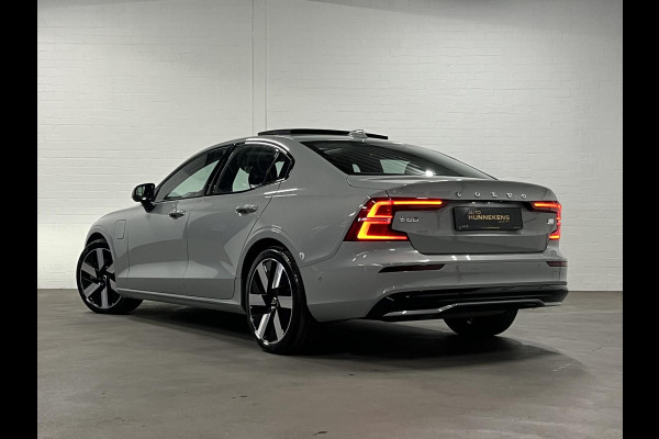 Volvo S60 2.0 Recharge T8 AWD Ultimate Dark *455 PK* | Massage | Open dak | Bowers & Wilkins | Adapt. Cruise | Stoelventilatie/Stoelverwarming | Volvo S60 2.0 Recharge T8 AWD Ultimate Dark *455 PK* | Massage | Open dak | Bowers & Wilkins | Adapt. Cruise | Stoelventilatie/Stoelverwarming |