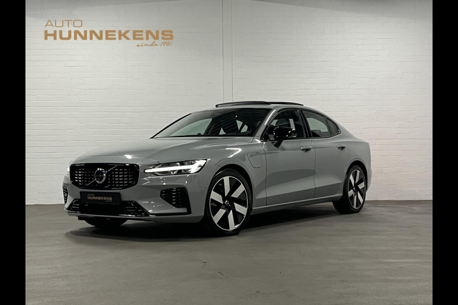 Volvo S60 2.0 Recharge T8 AWD Ultimate Dark *455 PK* | Massage | Open dak | Bowers & Wilkins | Adapt. Cruise | Stoelventilatie/Stoelverwarming | Volvo S60 2.0 Recharge T8 AWD Ultimate Dark *455 PK* | Massage | Open dak | Bowers & Wilkins | Adapt. Cruise | Stoelventilatie/Stoelverwarming |