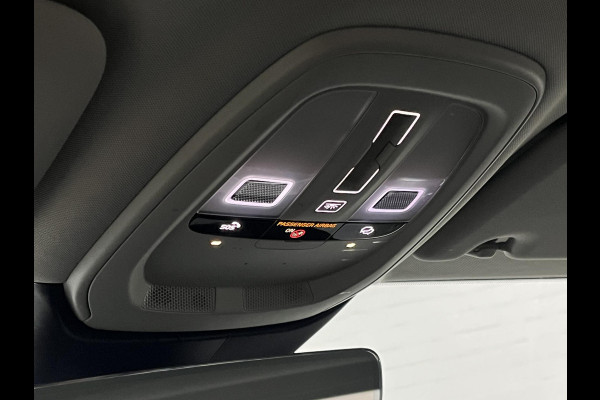 Volvo S60 2.0 Recharge T8 AWD Ultimate Dark *455 PK* | Massage | Open dak | Bowers & Wilkins | Adapt. Cruise | Stoelventilatie/Stoelverwarming | Volvo S60 2.0 Recharge T8 AWD Ultimate Dark *455 PK* | Massage | Open dak | Bowers & Wilkins | Adapt. Cruise | Stoelventilatie/Stoelverwarming |