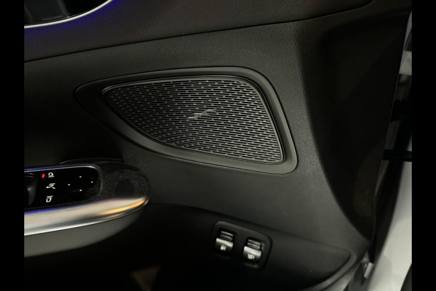 Mercedes-Benz C-Klasse Estate 300 e AMG Line Garantie Trekhaak Massage Pano Ambient 360 Blindspot Elek Achterklep StoelVW Rijklaar Mercedes-Benz C-Klasse Estate 300 e AMG Line Garantie Trekhaak Massage Pano Ambient 360 Blindspot Elek Achterklep StoelVW Rijklaar