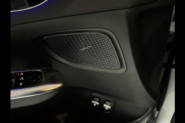 Mercedes-Benz C-Klasse Estate 300 e AMG Line Garantie Trekhaak Massage Pano Ambient 360 Blindspot Elek Achterklep StoelVW Rijklaar Mercedes-Benz C-Klasse Estate 300 e AMG Line Garantie Trekhaak Massage Pano Ambient 360 Blindspot Elek Achterklep StoelVW Rijklaar