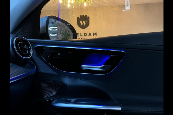 Mercedes-Benz C-Klasse Estate 300 e AMG Line Garantie Trekhaak Massage Pano Ambient 360 Blindspot Elek Achterklep StoelVW Rijklaar Mercedes-Benz C-Klasse Estate 300 e AMG Line Garantie Trekhaak Massage Pano Ambient 360 Blindspot Elek Achterklep StoelVW Rijklaar