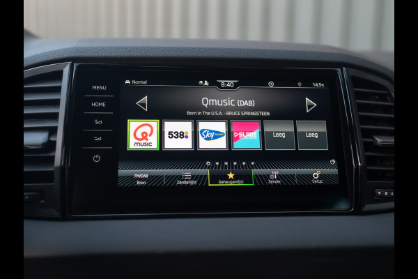 Škoda Karoq 1.5 TSI 150Pk ACT Sportline Business | Trekhaak wegkl. | Elk. A-klep | Camera | Keyless | Adapt. Cr. | Prijs Rijklaar!! Škoda Karoq 1.5 TSI 150Pk ACT Sportline Business | Trekhaak wegkl. | Elk. A-klep | Camera | Keyless | Adapt. Cr. | Prijs Rijklaar!!