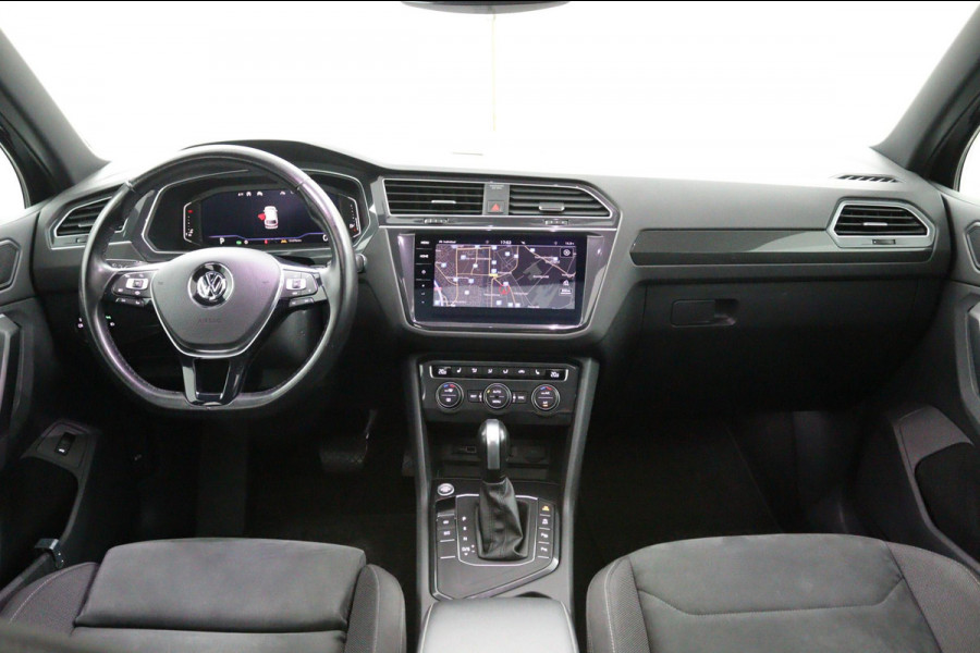 Volkswagen Tiguan 1.5 TSI Business R-LINE*CAM*ACC*HAAK*CARPLAY*NAVI*